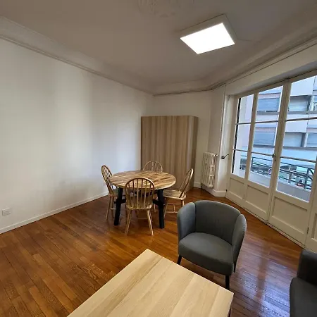 Hypercentre Avec Balcons